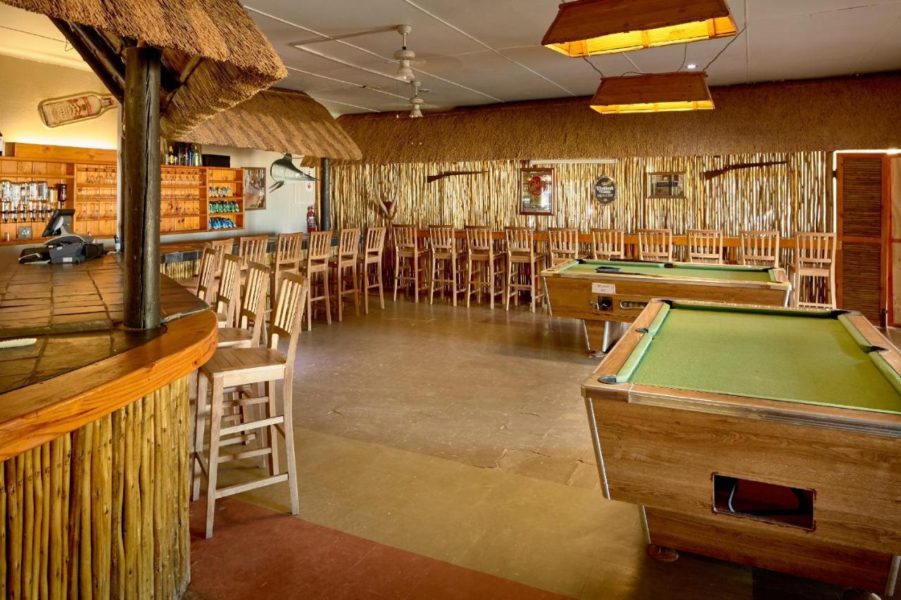 كوفي باي First Group Hole In The Wall Backpackers المظهر الخارجي الصورة